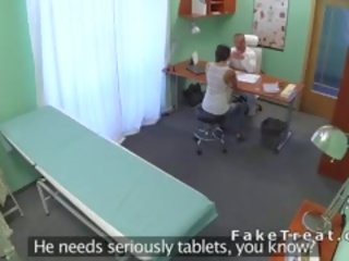 Medic fucks rus pacient